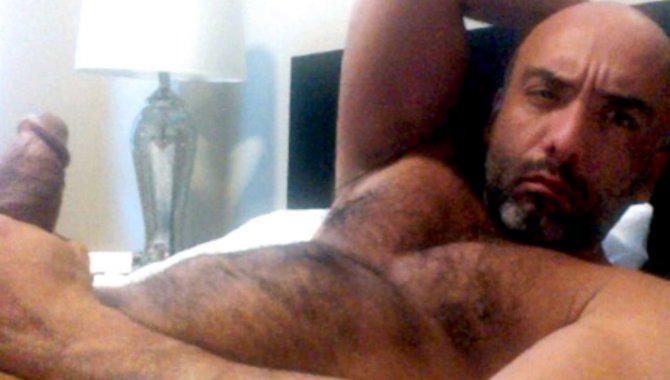 Boyfriend Share deal 3